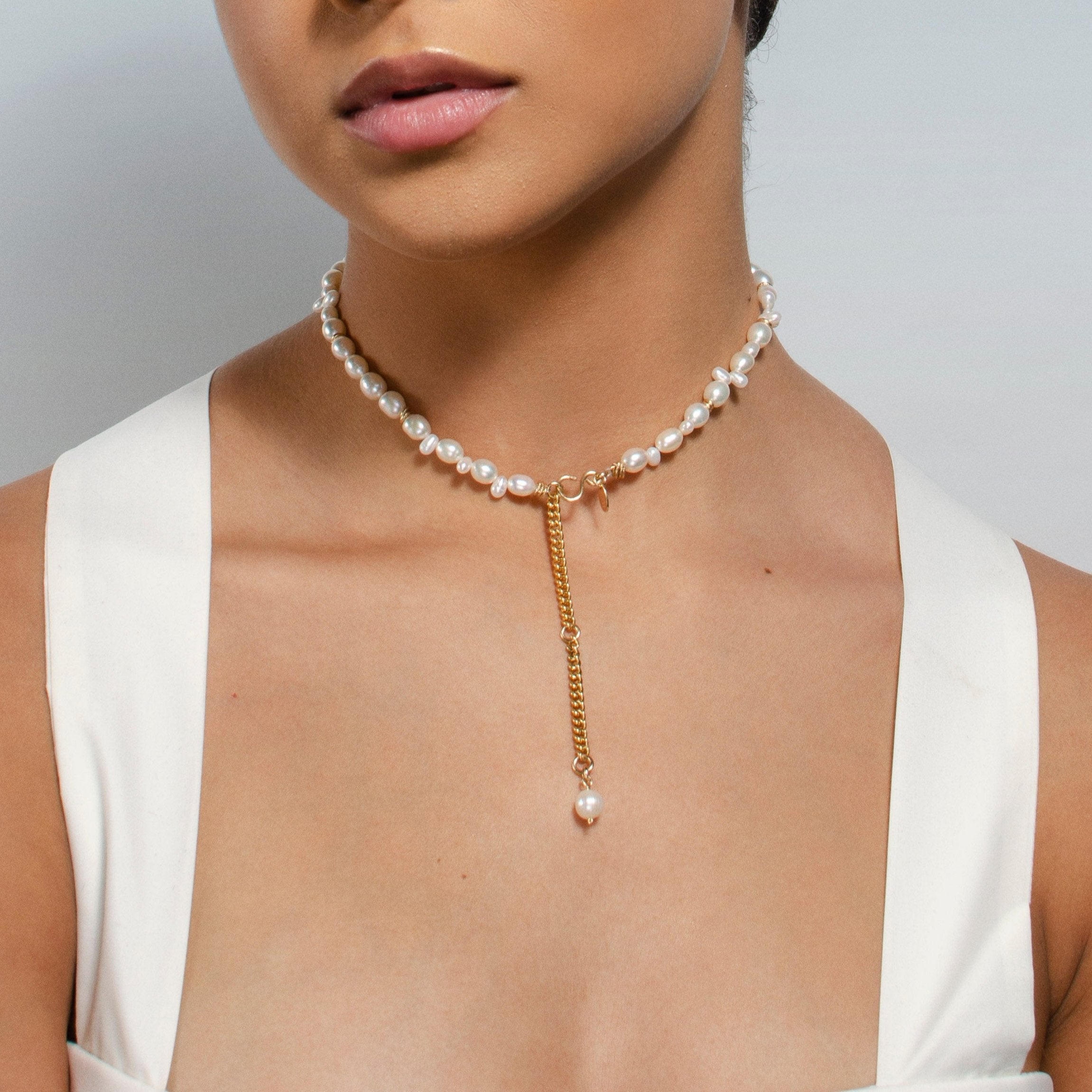 Morgan Necklace (45cm) - Pearl & Yellow Gold Necklaces TARBAY   